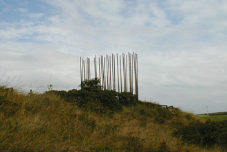 Kunstwerk aus Bambus-Rohren